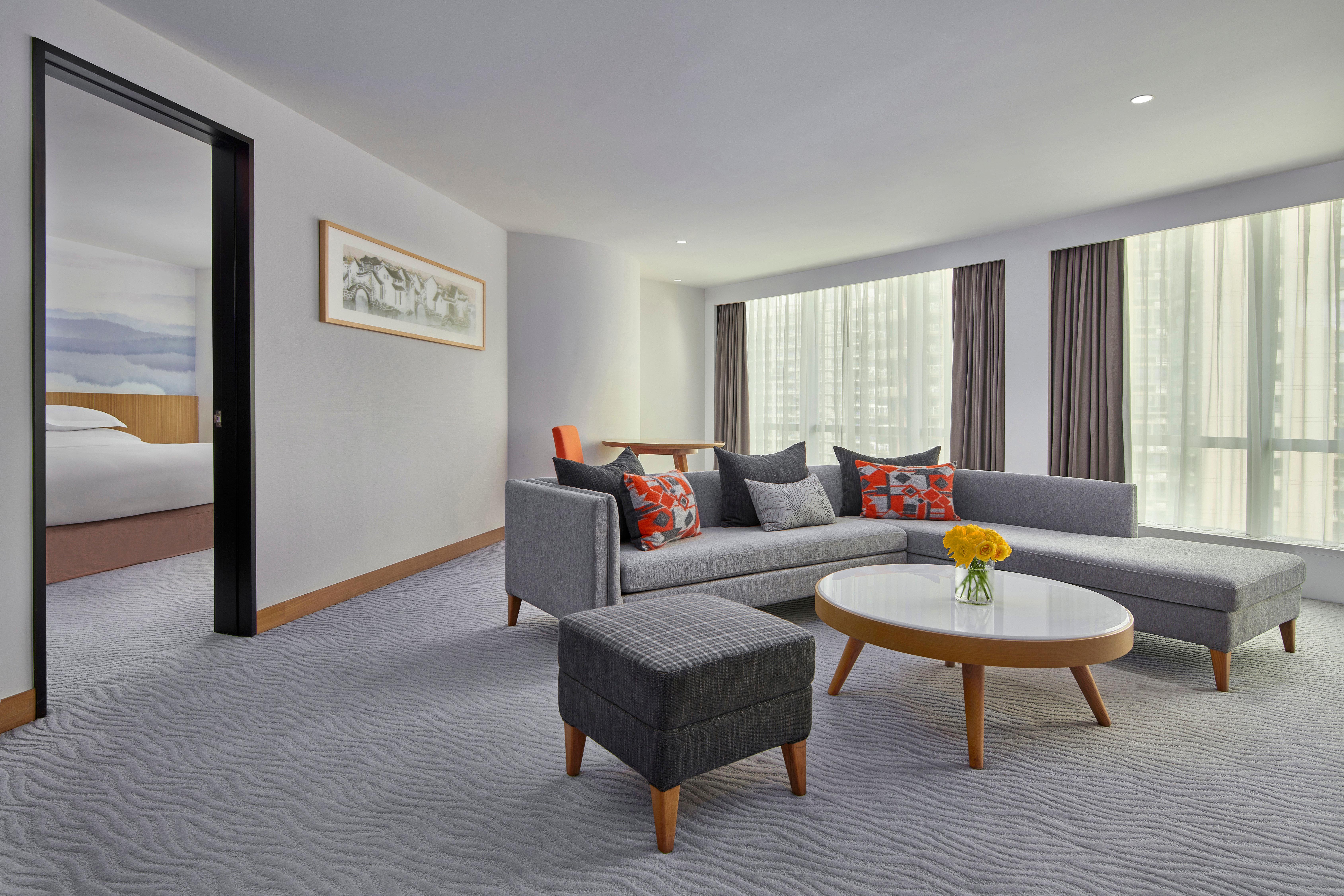 Crowne Plaza Zhuhai City Center By Ihg - Offers Free One-Way Shuttle To Chimelong Ocean Kingdom Экстерьер фото