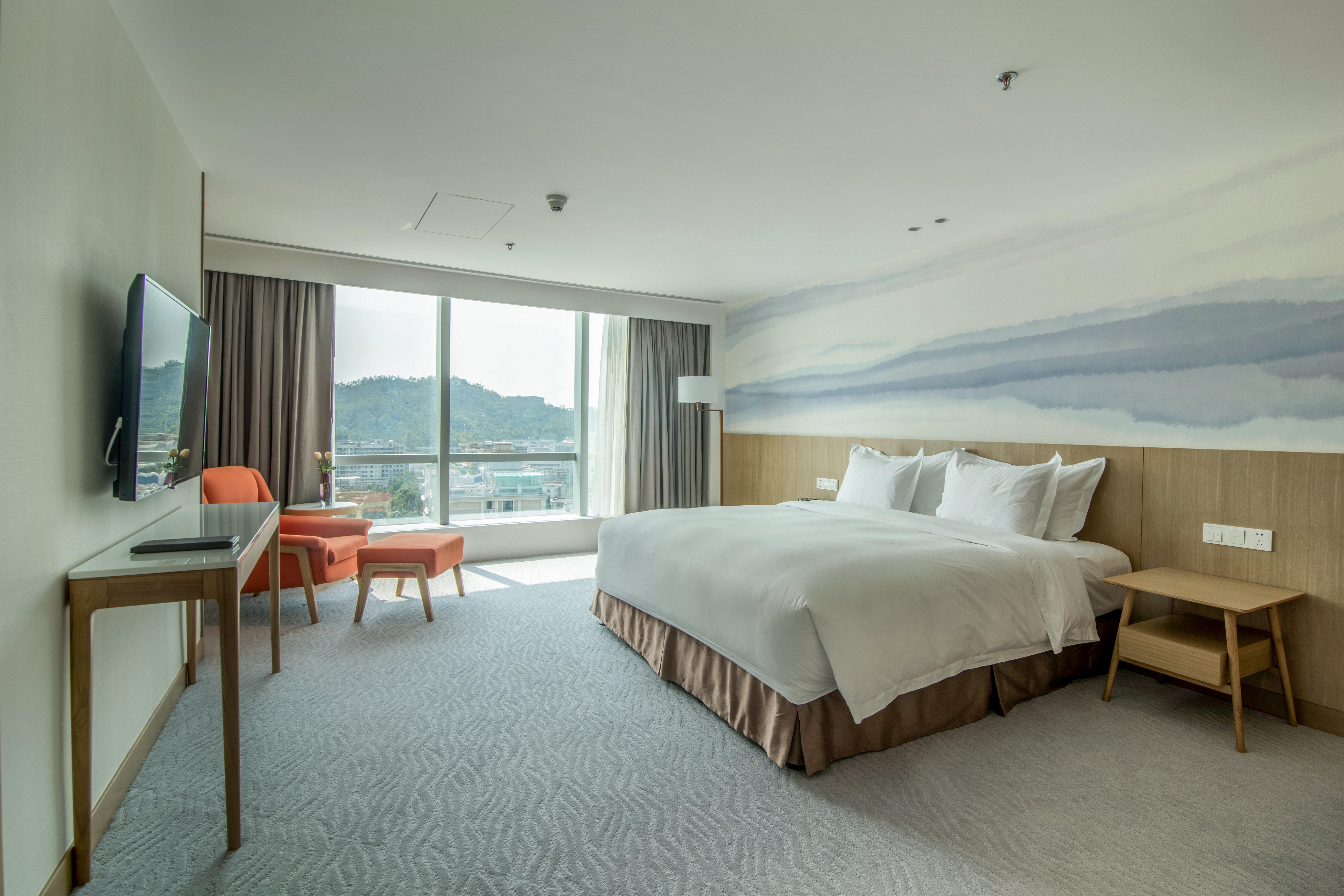 Crowne Plaza Zhuhai City Center By Ihg - Offers Free One-Way Shuttle To Chimelong Ocean Kingdom Экстерьер фото