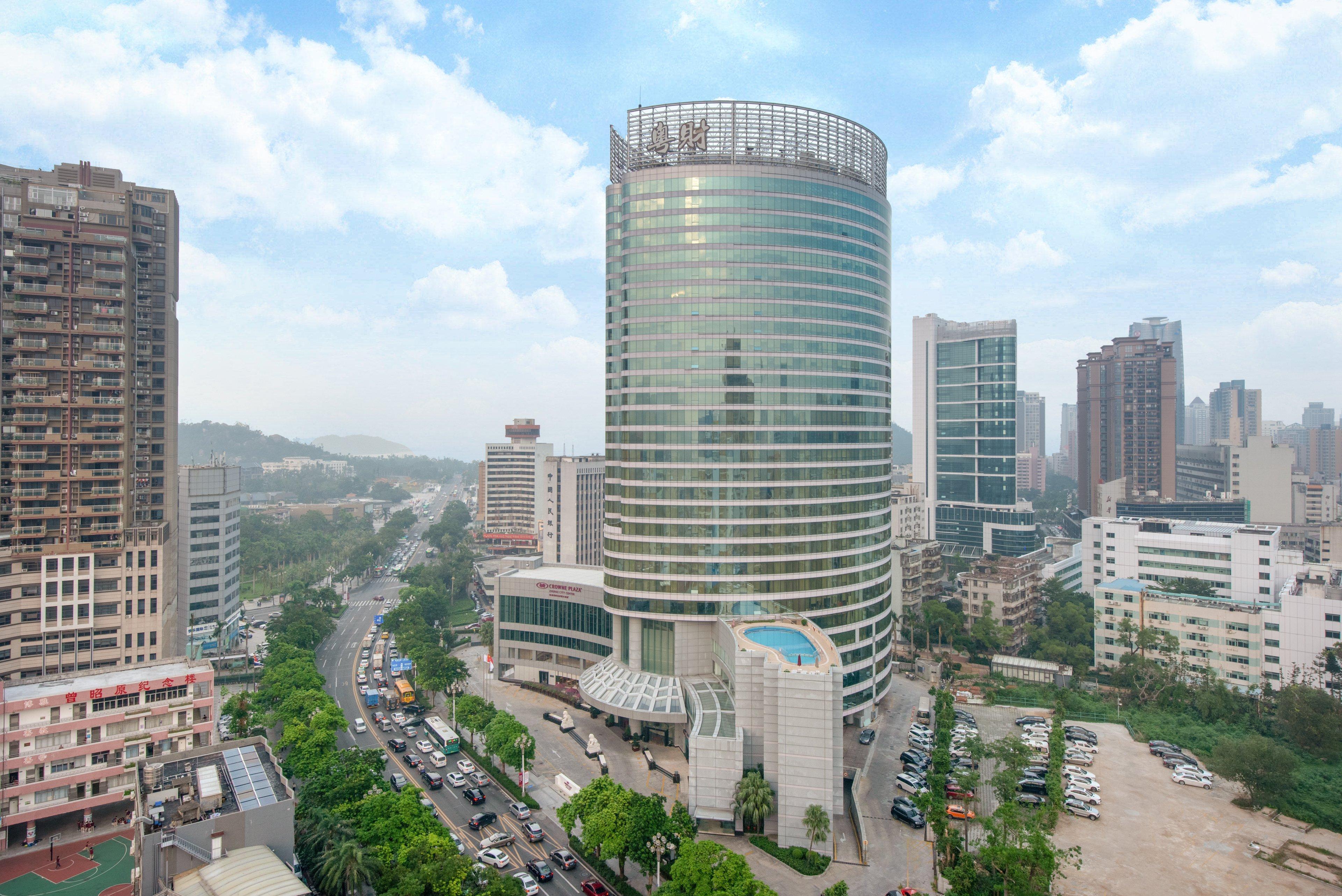 Crowne Plaza Zhuhai City Center By Ihg - Offers Free One-Way Shuttle To Chimelong Ocean Kingdom Экстерьер фото