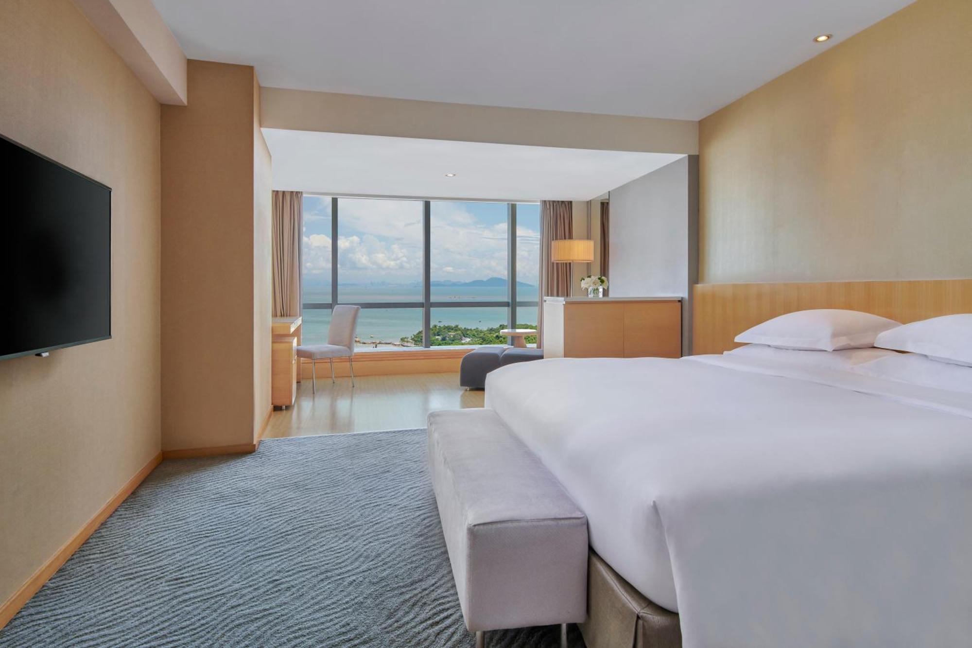 Crowne Plaza Zhuhai City Center By Ihg - Offers Free One-Way Shuttle To Chimelong Ocean Kingdom Номер фото
